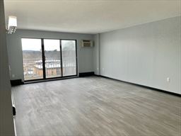 Building Photo - 2 br, 2 bath Condo - Charles River Towers