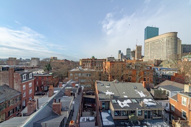 Building Photo - 29 Fayette St