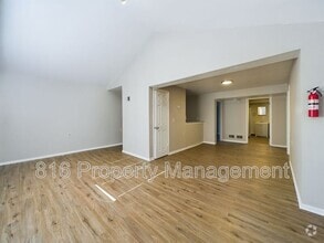 Building Photo - 5722 Norton Ave