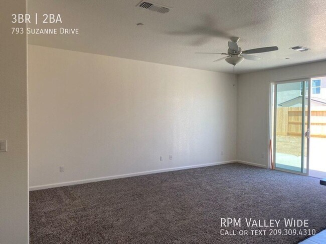 Building Photo - AVAILABLE NOW!! North Merced 3 Bedroom 2 b...