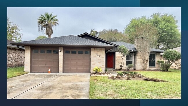 Photo - 439 Woodrail Dr House