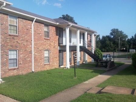 Primary Photo - 3846 Millbranch Rd