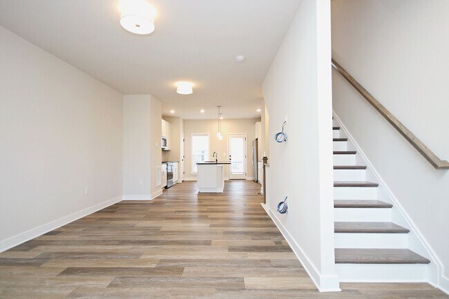 Foto del edificio - Dog-Friendly Old Trail Townhome