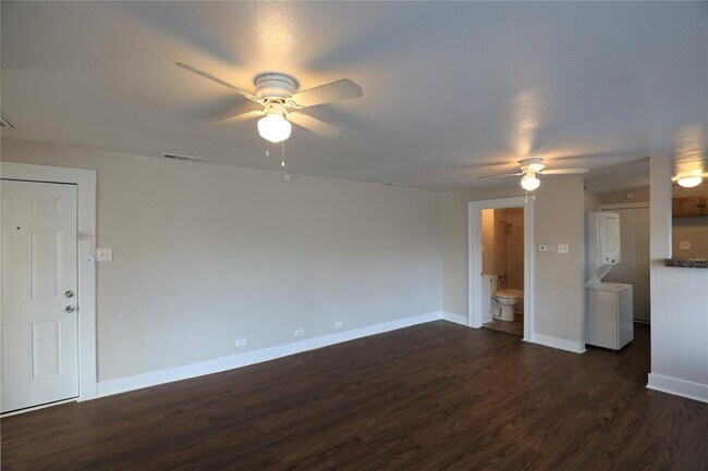 Foto del edificio - 925 S Tyler St