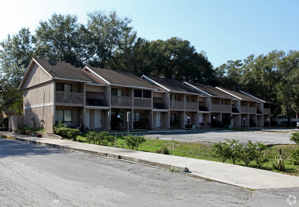 Foto principal - 752 Howland Ln