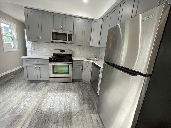 Foto del edificio - 16 Long Ave