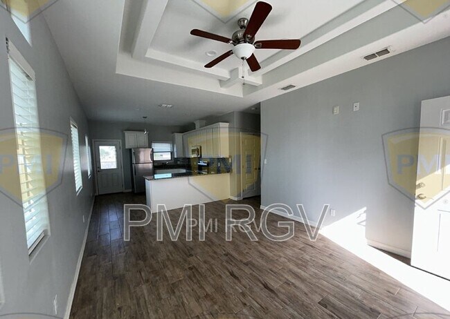Foto del edificio - 2100 Jackson St