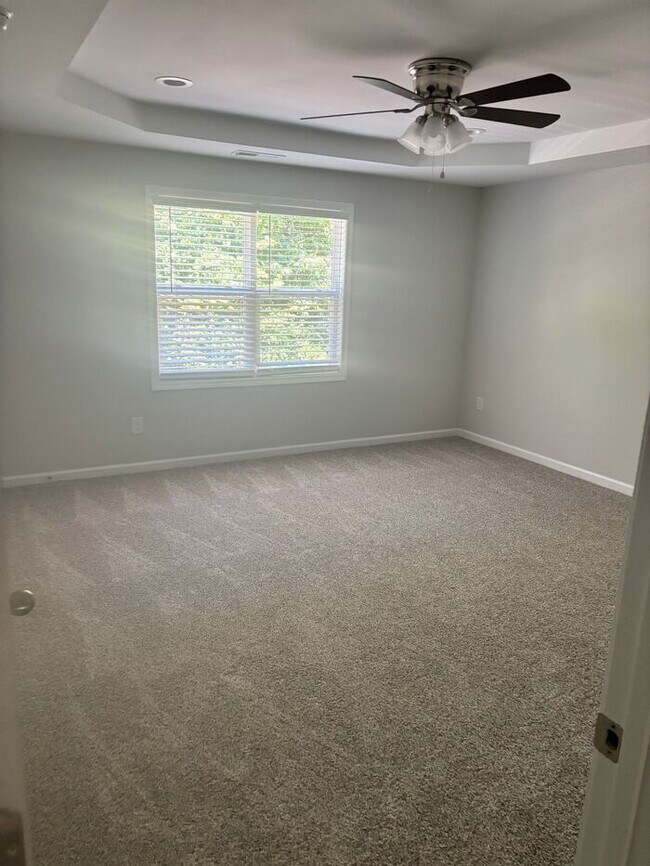 Foto del edificio - 3 Bedrooms 2.5 baths Ranch