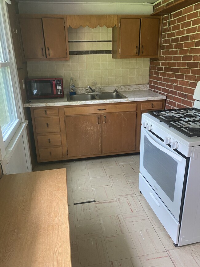 35 West University Unit 2W, Alfred, NY 14802 Condo for Rent in Alfred