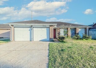 Building Photo - 17319 Gaucho Dr