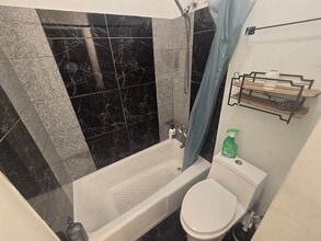 Building Photo - 112 E Hill St Building Photo - 112 E Hill St