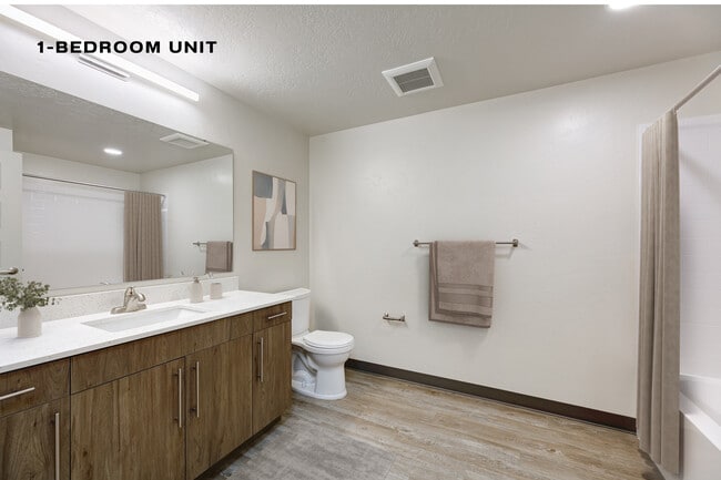 Building Photo - The Core Apartments