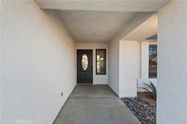 Foto del edificio - 68135 Encinitas Rd