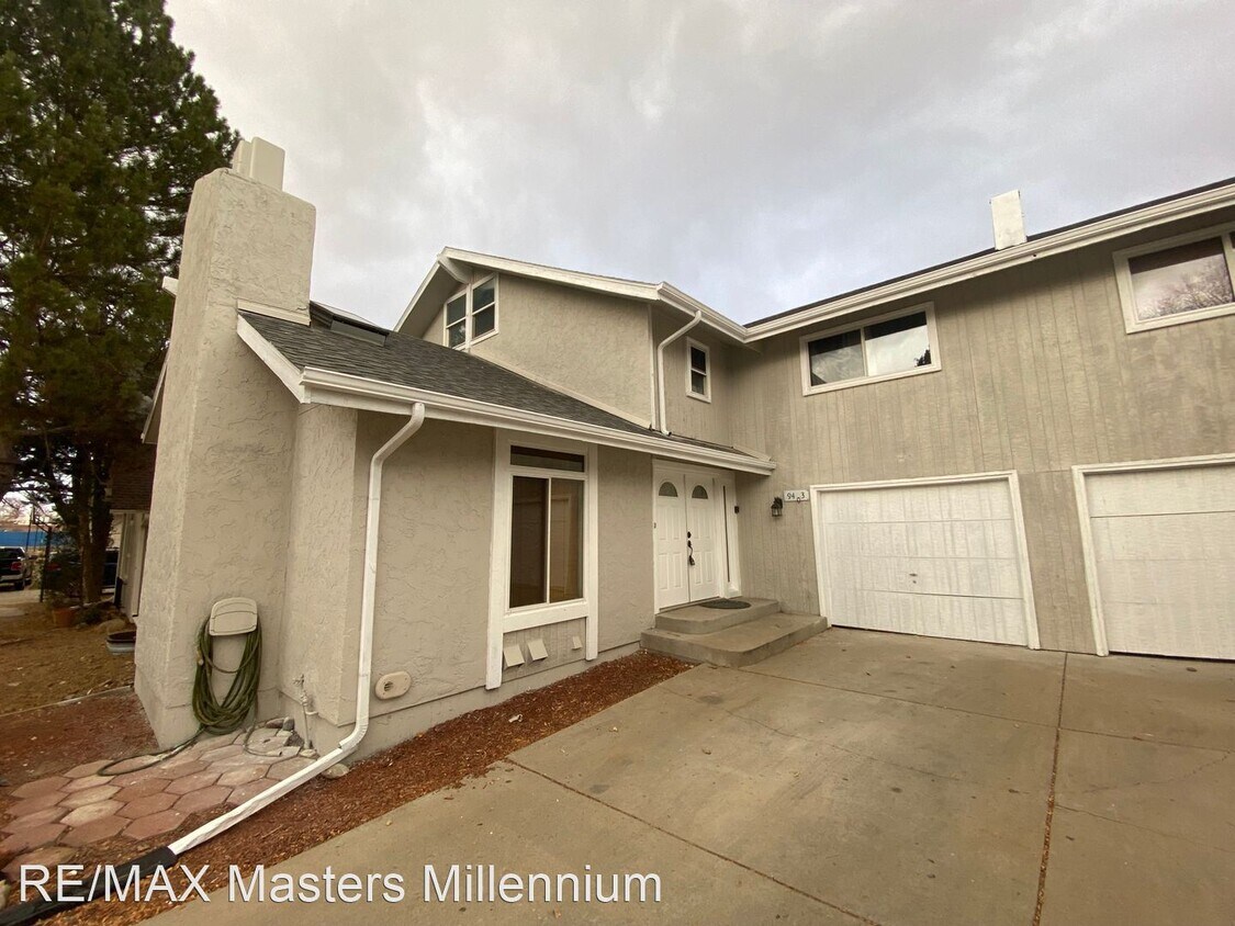 9403 E Chenango Ave, Englewood, CO 80111 House Rental in Englewood