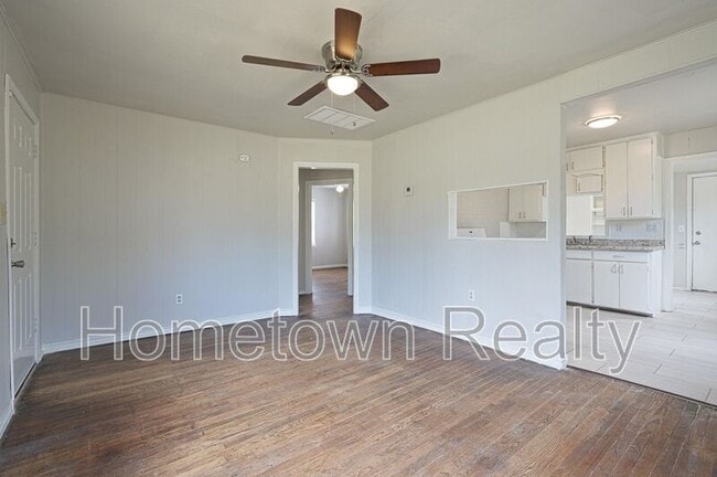 Photo - 2805 N Shady Nook Way House