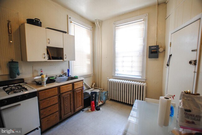 Foto del edificio - 2815 N Calvert St