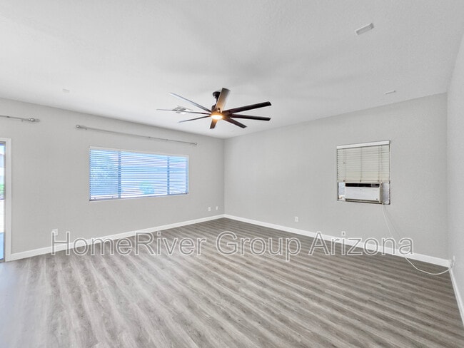 Building Photo - 134 W Dragon Tree Ave