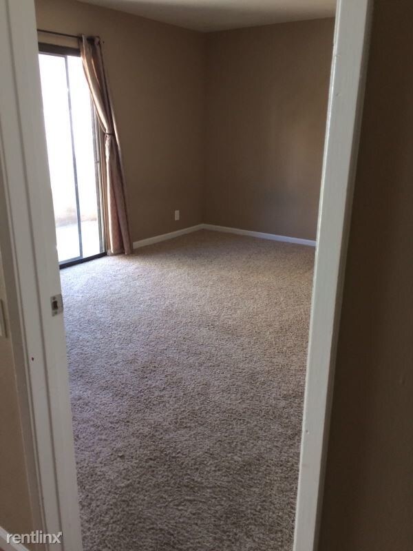 Building Photo - 2 br, 2 bath Condo - 245 5th Street