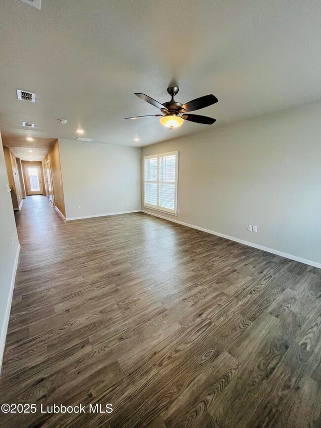 Building Photo - 14411 Avenue X