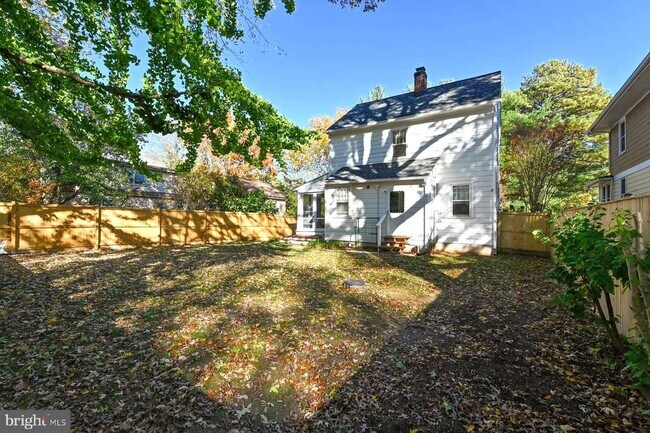 Building Photo - 222 Mt Vernon Ave