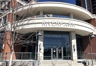 Building Photo - 1 Uptown Dr Building Photo - 1 Uptown Dr