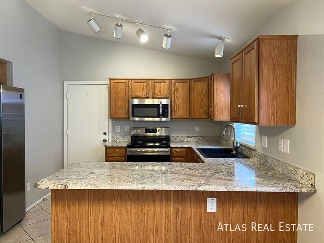 Foto del edificio - 29805 N Broken Shale Dr