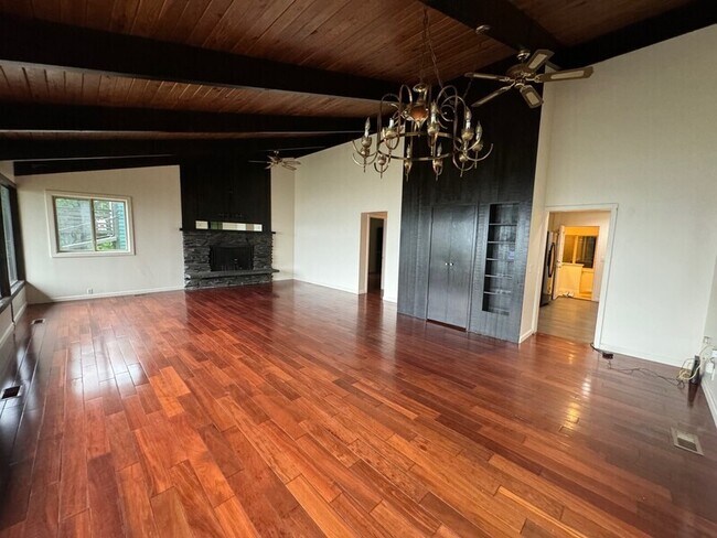 Foto del edificio - 9803 Rainier Ave S