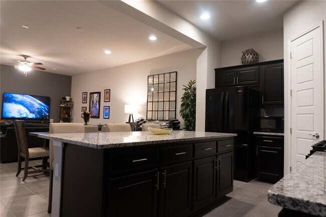 Foto del edificio - 1611 Arcilla St