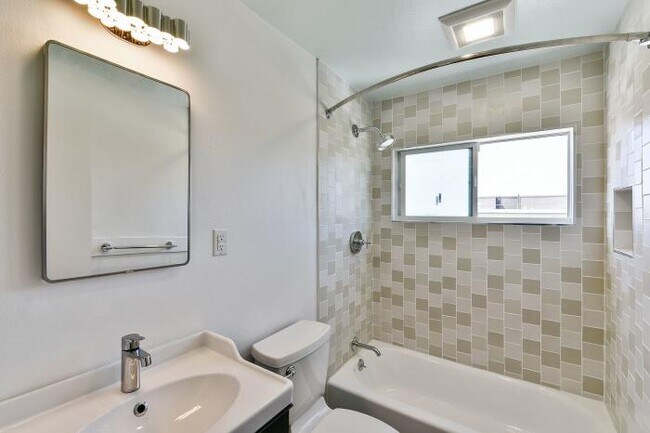 Foto del edificio - 2 bedroom in San Francisco CA 94107