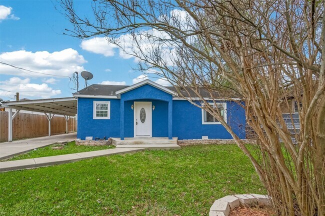 Foto del edificio - 12906 Gladden Dr