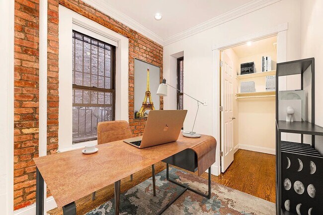 Foto del edificio - 610 East 9th Street