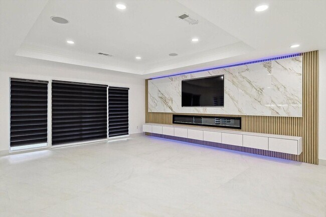 Foto del edificio - 17309 Davenport Rd