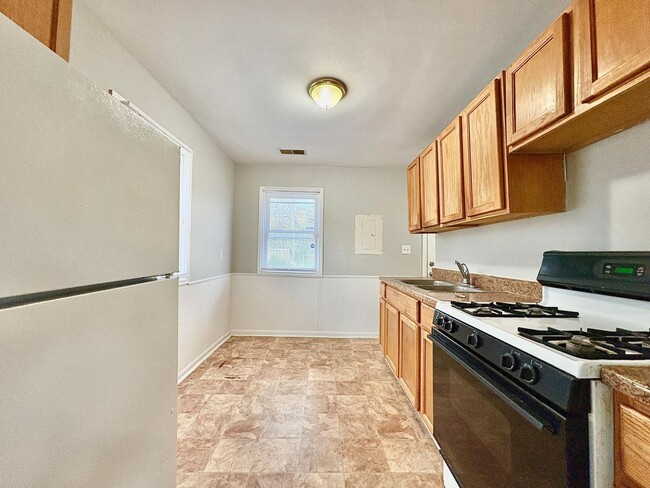 Building Photo - 2022 Swygart Ave