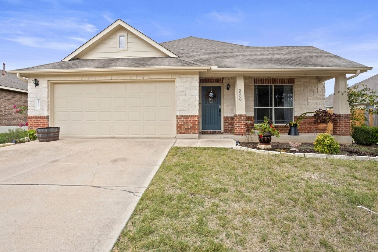 2308 Garlic Creek Dr, Buda, TX 78610 House Rental in Buda, TX