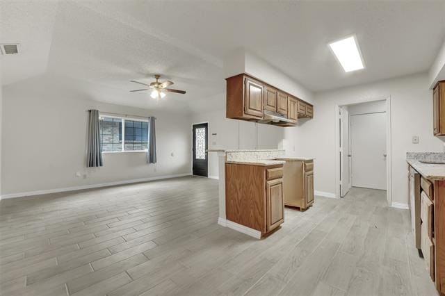 Building Photo - 411 S Las Vegas Trail