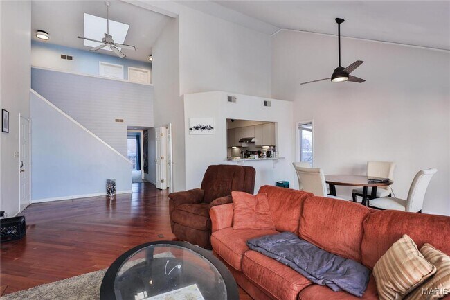 Building Photo - 4454 Lindell Blvd