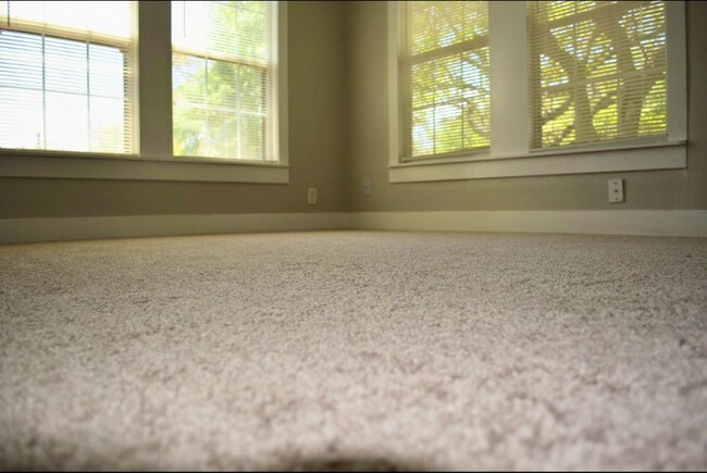 Foto del edificio - 2207 Howell Ave