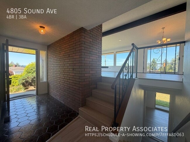 Building Photo - 4805 Sound Ave
