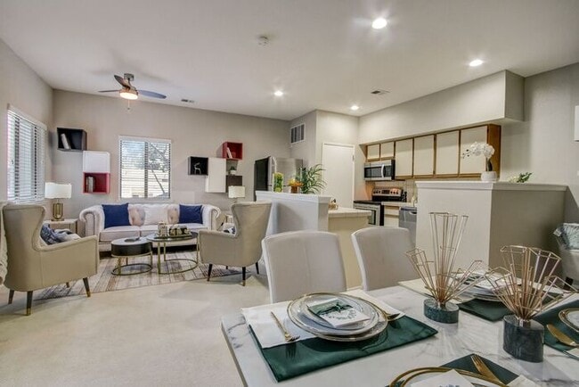 Building Photo - 1996 Tradan Dr - Large Upstairs Condo in B...