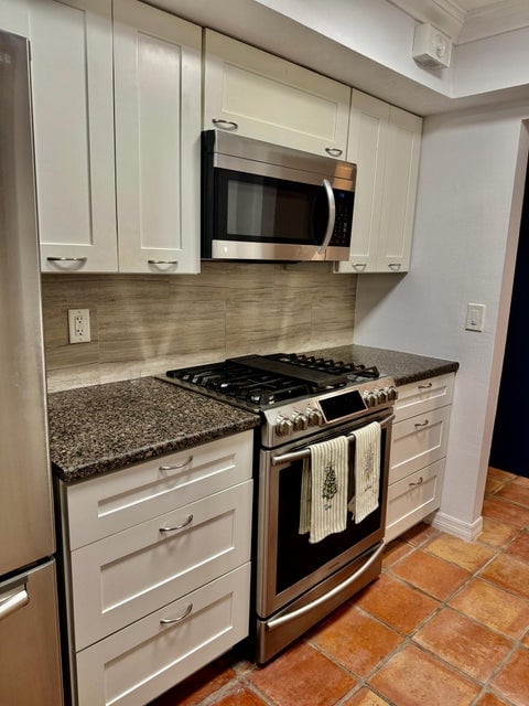 Photo - 1527 S Flagler Dr Apartment