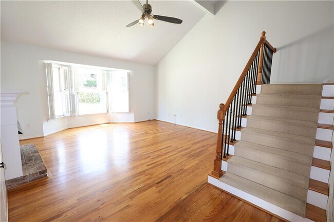 Foto del edificio - 1248 Defoor Ct NW