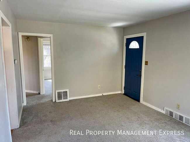 Foto del edificio - Beautiful 3 Bedroom Home in Southwest Siou...
