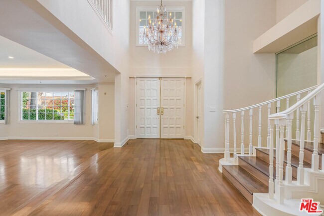 Foto del edificio - 257 S Oakhurst Dr