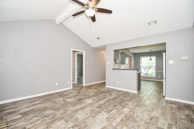 Foto del edificio - 18734 Shannon Glen Ln