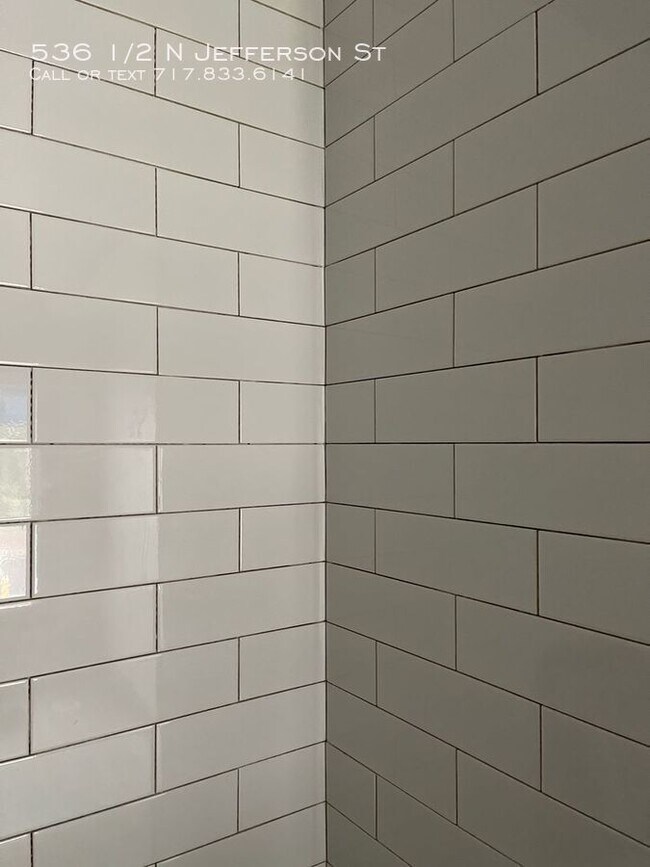 Building Photo - 2 N Jefferson St