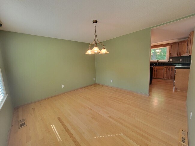 Foto del edificio - Beautiful Single-Family Home Litchfield NH for Rent