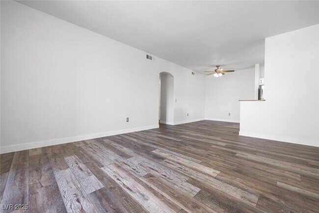 Foto del edificio - 1830 N Buffalo Dr