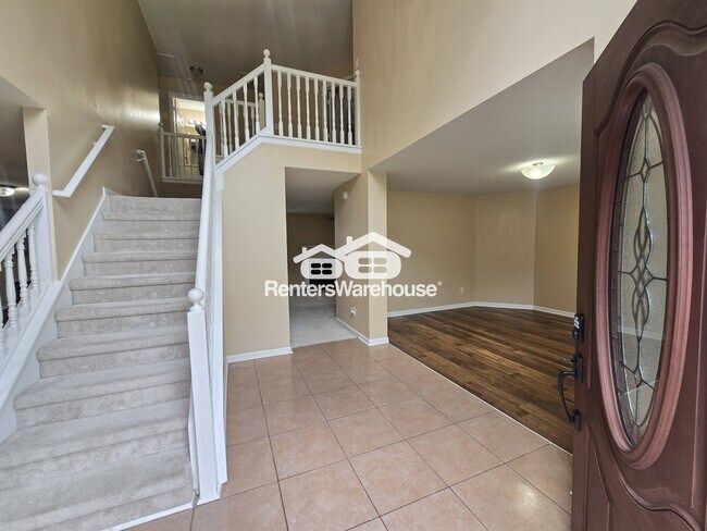 Foto del edificio - 1576 Rogers Crossing Dr