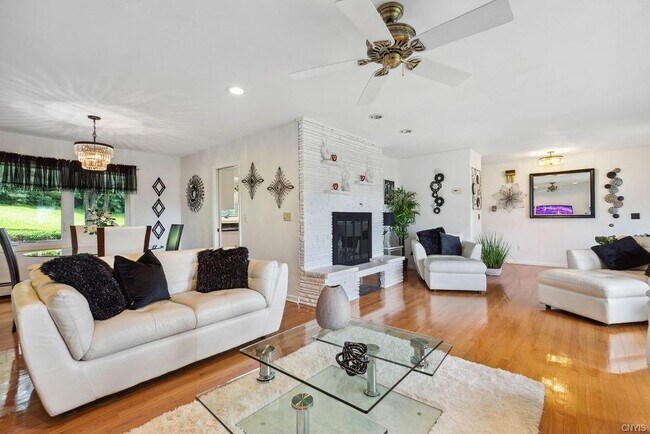 Building Photo - 6008 Sewickley Dr