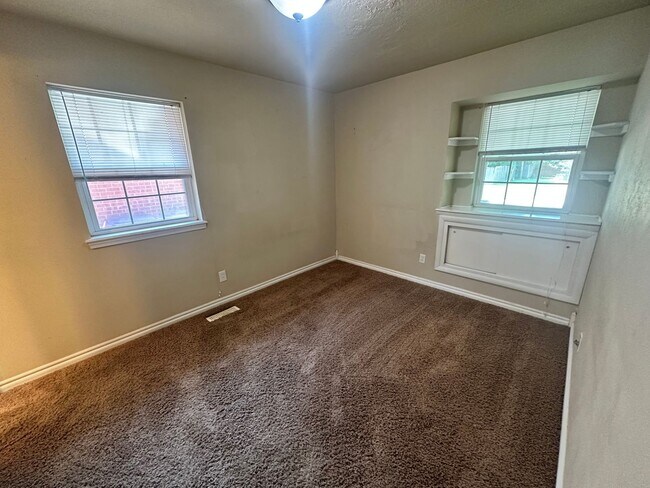 Foto del edificio - Beautiful 3 Bedroom Home for Rent in Norman, Oklahoma